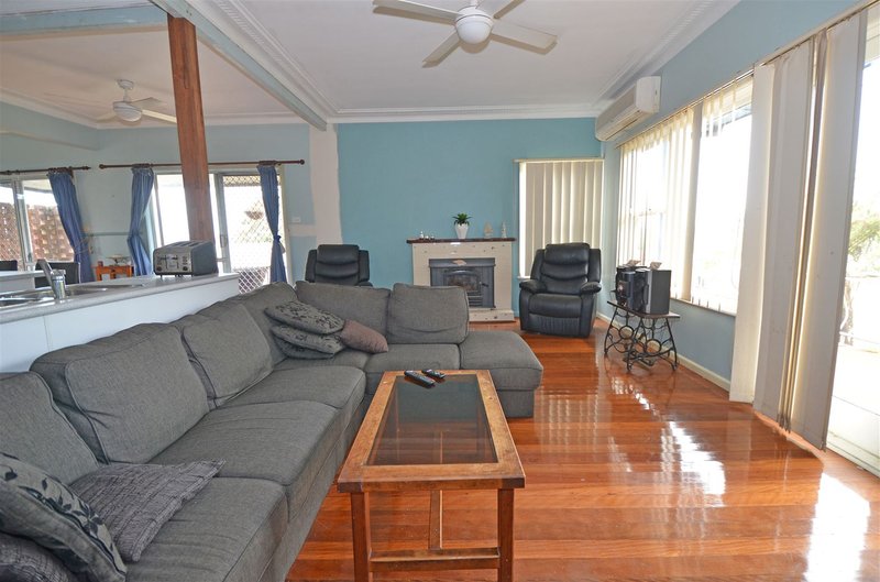 Photo - 10 Elizabeth Street, Wauchope NSW 2446 - Image 2