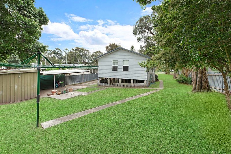 Photo - 10 Ellesmere St , Booragul NSW 2284 - Image 2