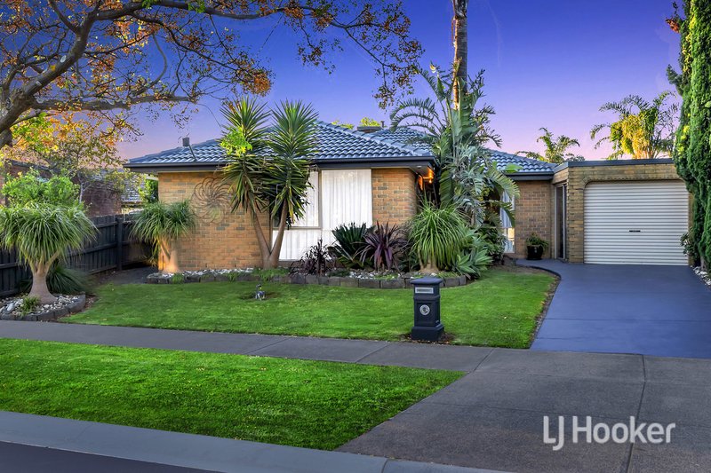 10 Ellindale Close, Hampton Park VIC 3976