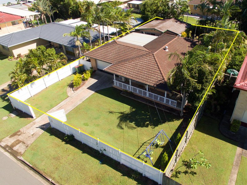 Photo - 10 Eloise Ave , Springwood QLD 4127 - Image 12