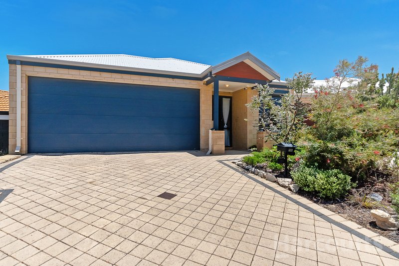 10 Ely Place, Clarkson WA 6030