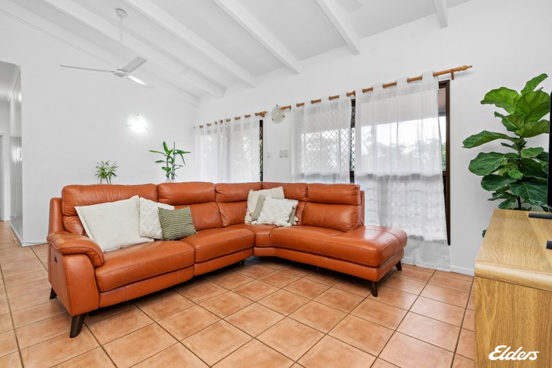 Photo - 10 Emery Avenue, Woodroffe NT 0830 - Image 3