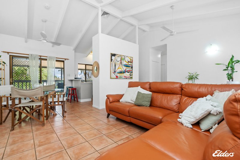 Photo - 10 Emery Avenue, Woodroffe NT 0830 - Image 5