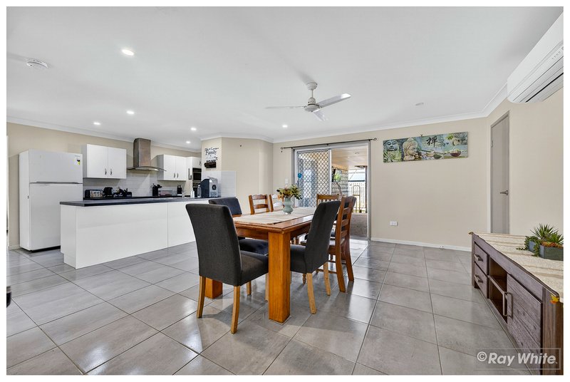 Photo - 10 Emery Street, Gracemere QLD 4702 - Image 10
