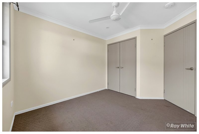 Photo - 10 Emery Street, Gracemere QLD 4702 - Image 15