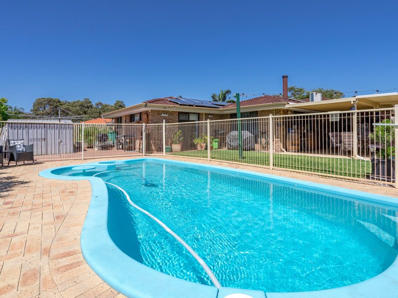 Photo - 10 Empire Way, Thornlie WA 6108 - Image 19