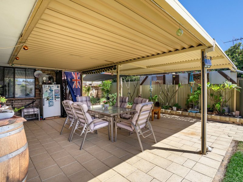 Photo - 10 Empire Way, Thornlie WA 6108 - Image 22