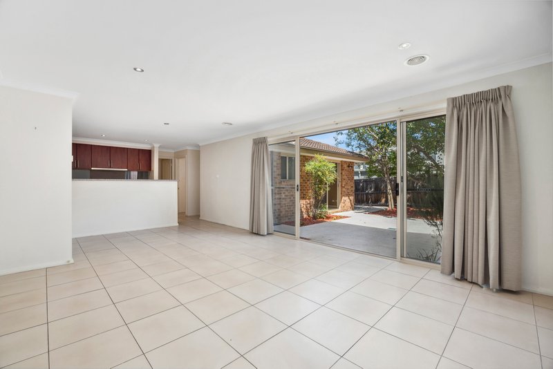 Photo - 10 Erdos Street, Bruce ACT 2617 - Image 3