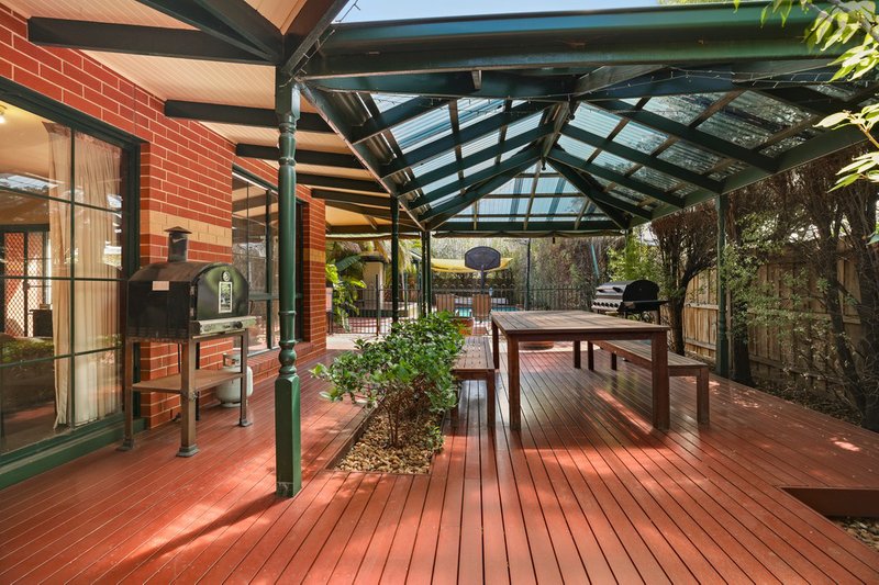 Photo - 10 Erica Court, Hoppers Crossing VIC 3029 - Image 22