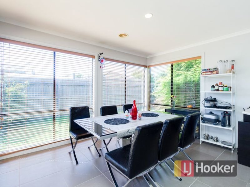 Photo - 10 Ernest Crescent, Narre Warren South VIC 3805 - Image 9