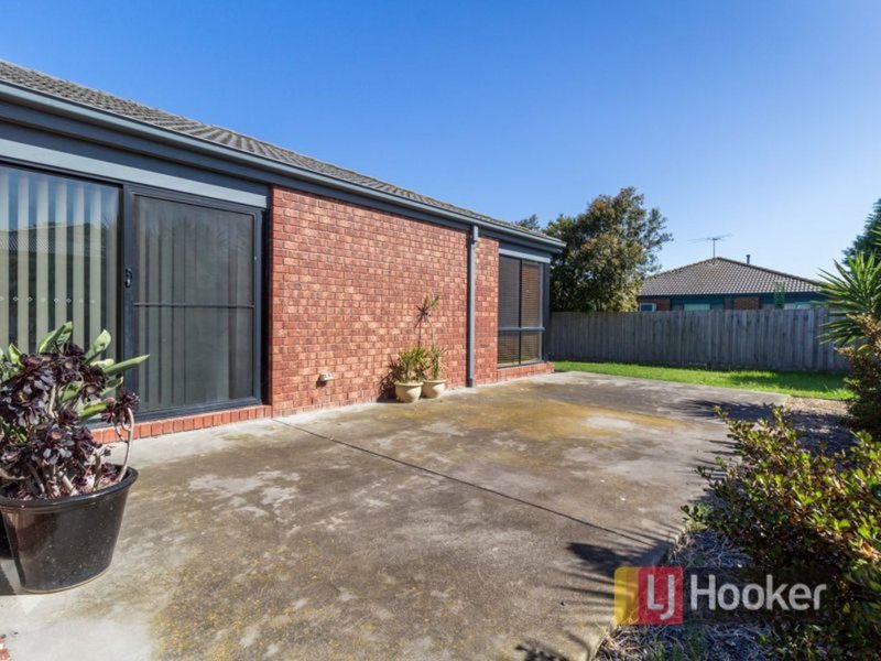 Photo - 10 Ernest Crescent, Narre Warren South VIC 3805 - Image 17