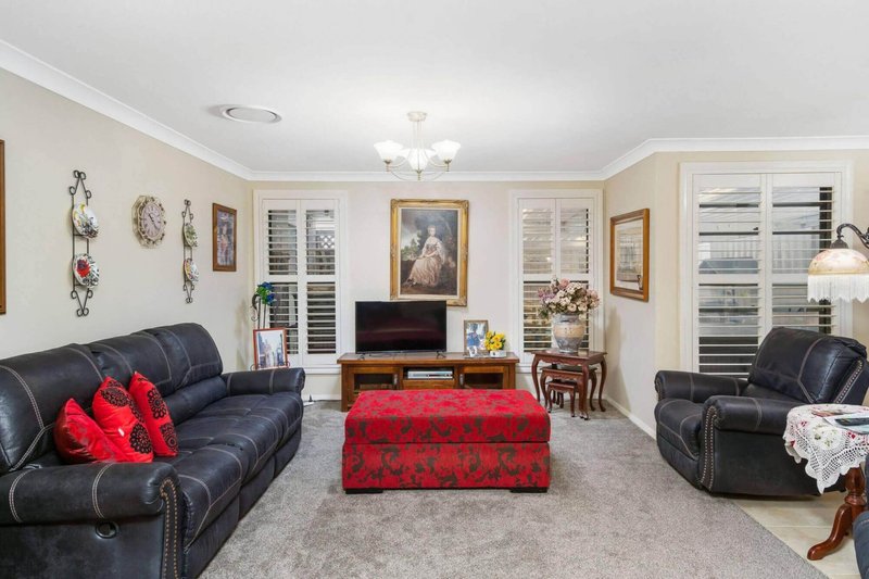 Photo - 10 Errol Crescent, Heddon Greta NSW 2321 - Image 2