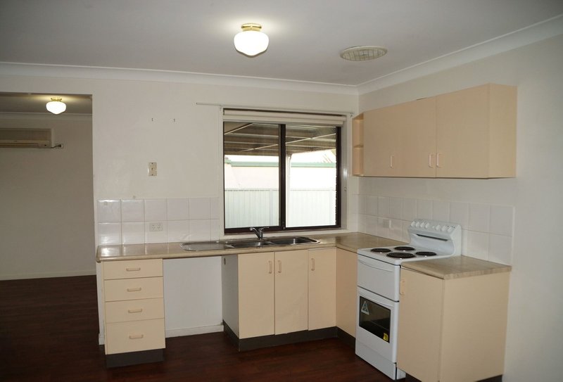 Photo - 10 Eumung Street, Dubbo NSW 2830 - Image 2