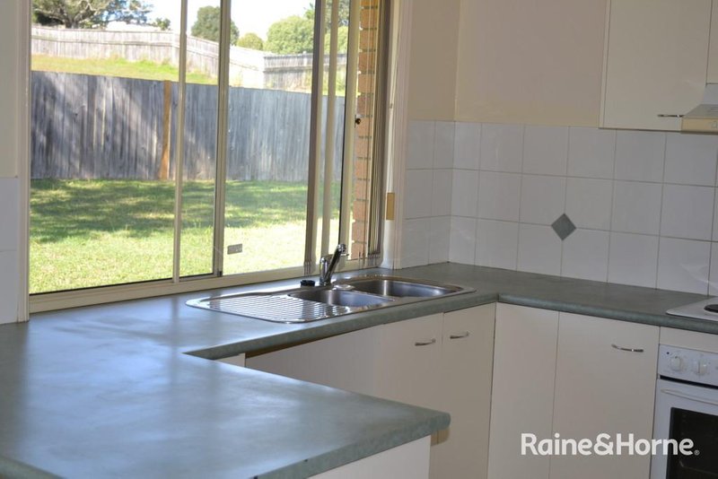 Photo - 10 Eureka Court, Redbank Plains QLD 4301 - Image 2