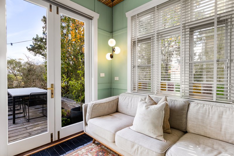Photo - 10 Eveleigh Avenue, Blackheath NSW 2785 - Image 13
