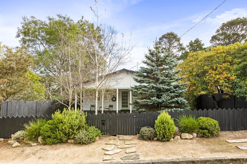 Photo - 10 Eveleigh Avenue, Blackheath NSW 2785 - Image 25