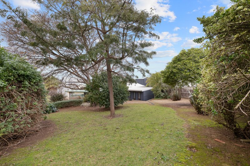 Photo - 10 Evenglow Court, Smiths Beach VIC 3922 - Image 15