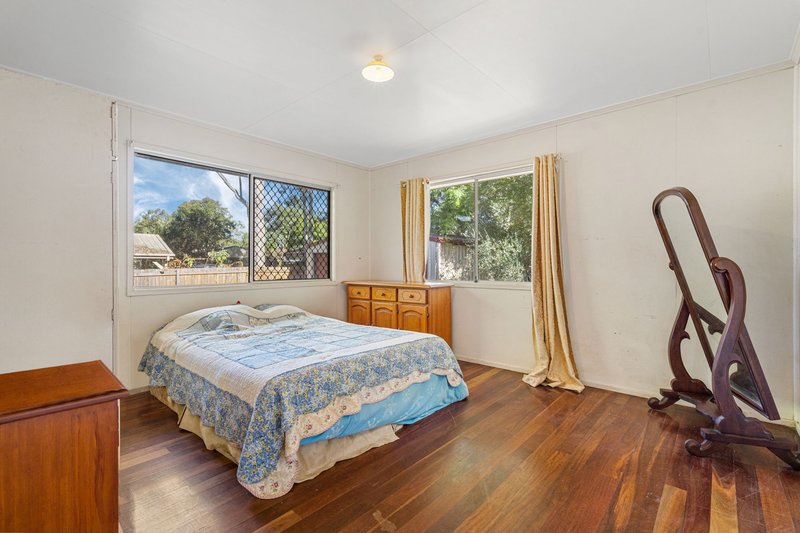 Photo - 10 Eyre Street, Leichhardt QLD 4305 - Image 10