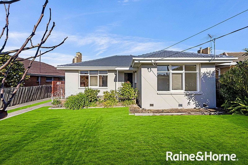 Photo - 10 Fairbairn , Springvale VIC 3171 - Image 14