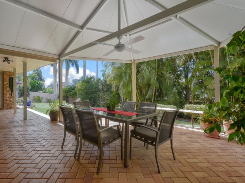 Photo - 10 Fairhaven Street, Bridgeman Downs QLD 4035 - Image 4