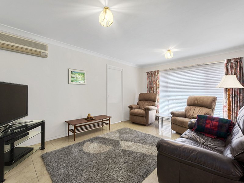 Photo - 10 Fairhaven Street, Bridgeman Downs QLD 4035 - Image 10