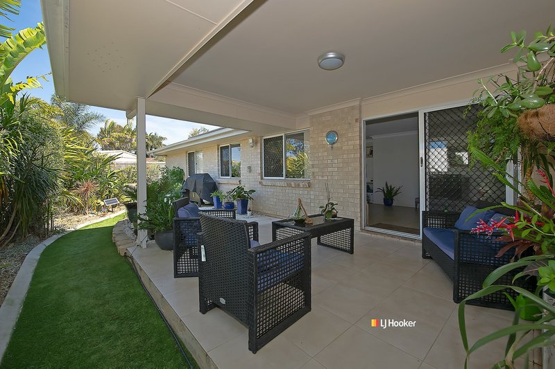 Photo - 10 Fairlie Court, Kallangur QLD 4503 - Image 2