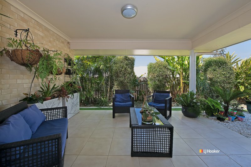 Photo - 10 Fairlie Court, Kallangur QLD 4503 - Image 13