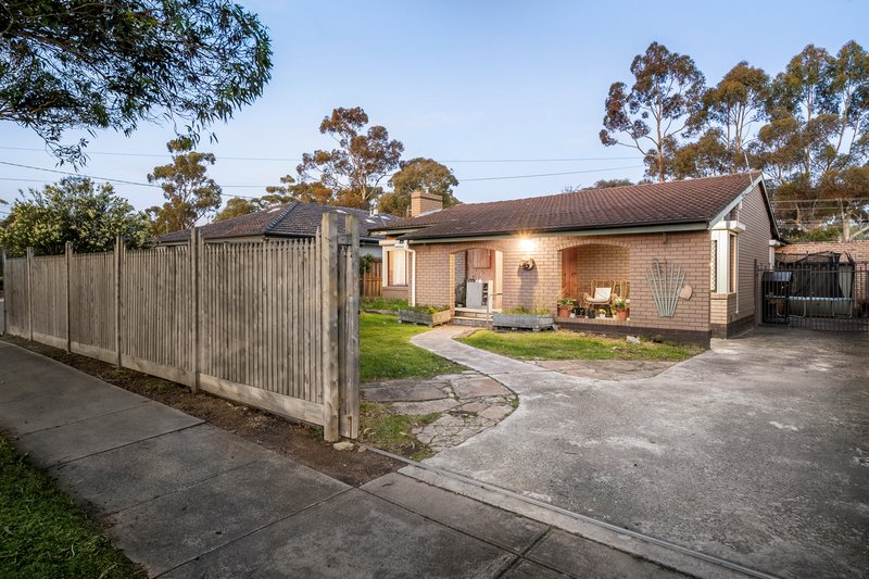 10 Fairmount Street, Hadfield VIC 3046