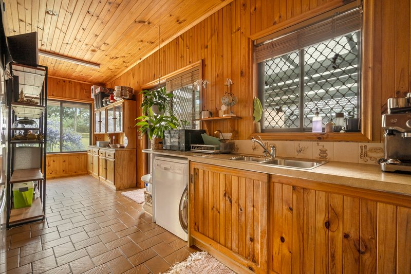 Photo - 10 Fairmount Street, Hadfield VIC 3046 - Image 6