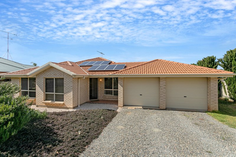 Photo - 10 Fairweather Drive, Strathalbyn SA 5255 - Image 2