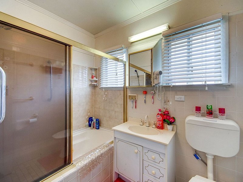 Photo - 10 Farnell Street, Chermside QLD 4032 - Image 13