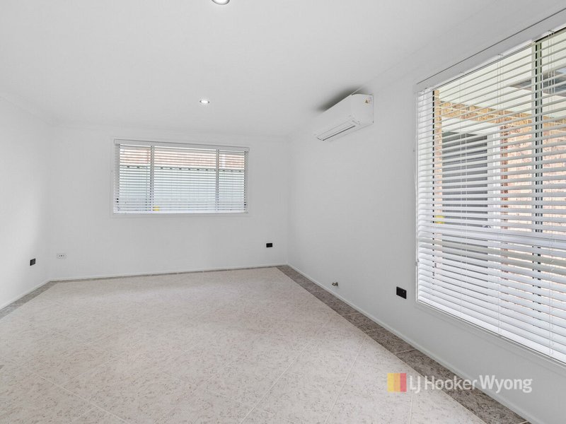 Photo - 10 Farnol Place, Watanobbi NSW 2259 - Image 3