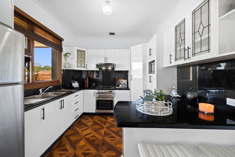 Photo - 10 Farr Street, Banksia NSW 2216 - Image 4