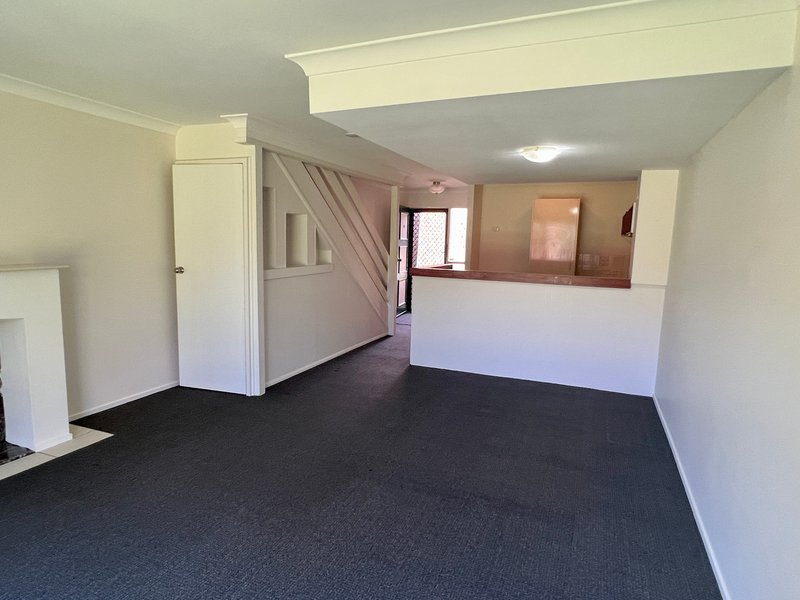 Photo - 10 Fern/67 Nerang Street, Nerang QLD 4211 - Image 3