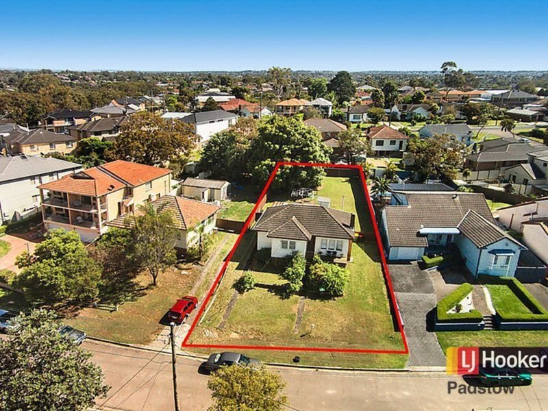 10 Fewtrell Avenue, Revesby Heights NSW 2212