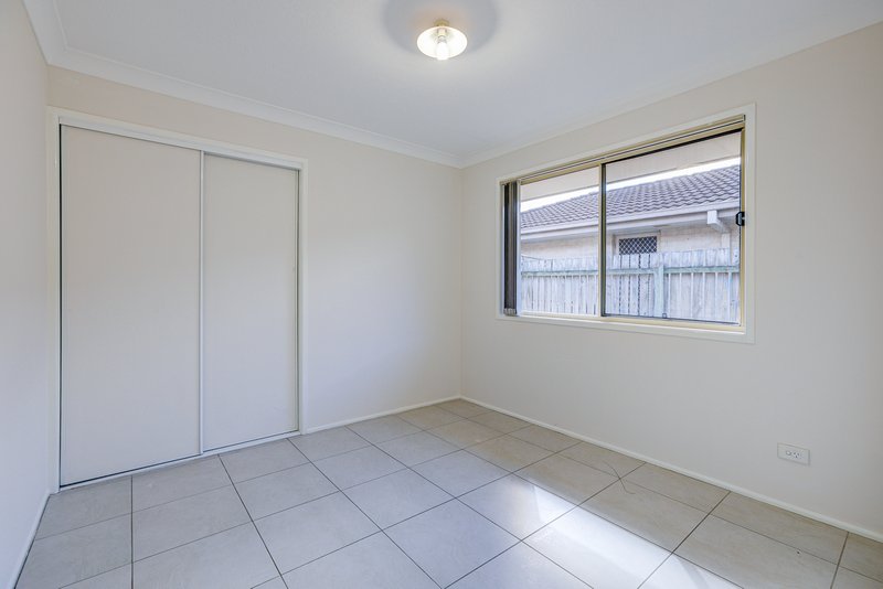 Photo - 10 Filbert Court, Crestmead QLD 4132 - Image 10