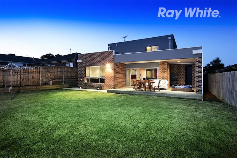 Photo - 10 Filin Drive, Epping VIC 3076 - Image 9