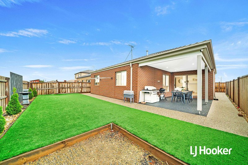 Photo - 10 Firefly Road, Point Cook VIC 3030 - Image 17