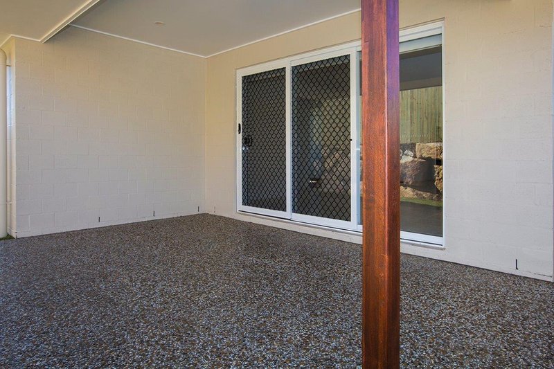 Photo - 10 Firetail Street, Deebing Heights QLD 4306 - Image 7