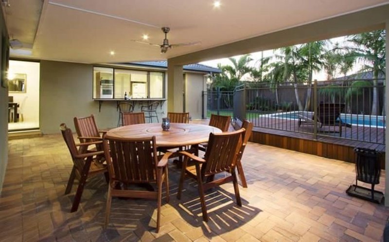 Photo - 10 Firmin Court, Mermaid Waters QLD 4218 - Image 11