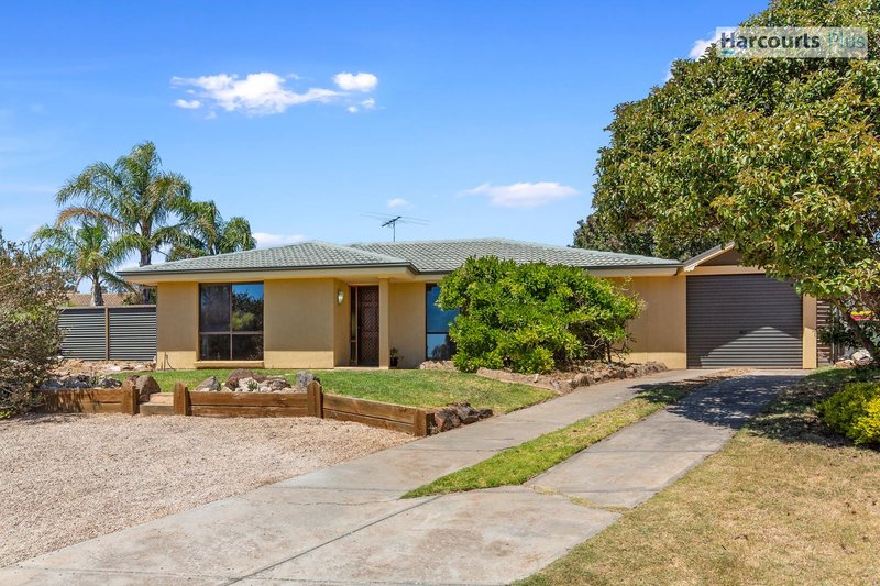 Photo - 10 First Street, Hallett Cove SA 5158 - Image 2