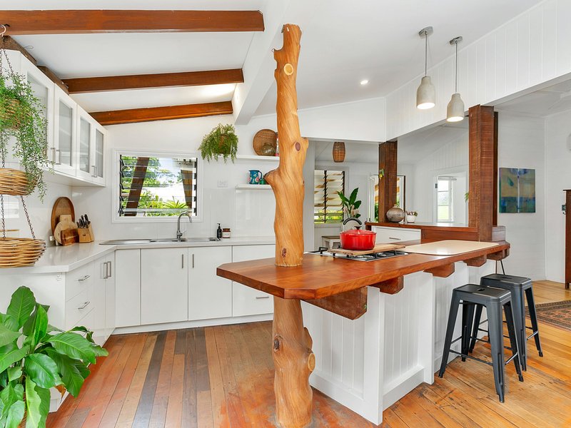 Photo - 10 Fleming Street, Edge Hill QLD 4870 - Image 3