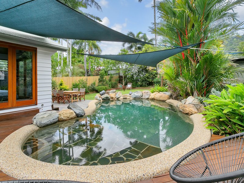 Photo - 10 Fleming Street, Edge Hill QLD 4870 - Image 10