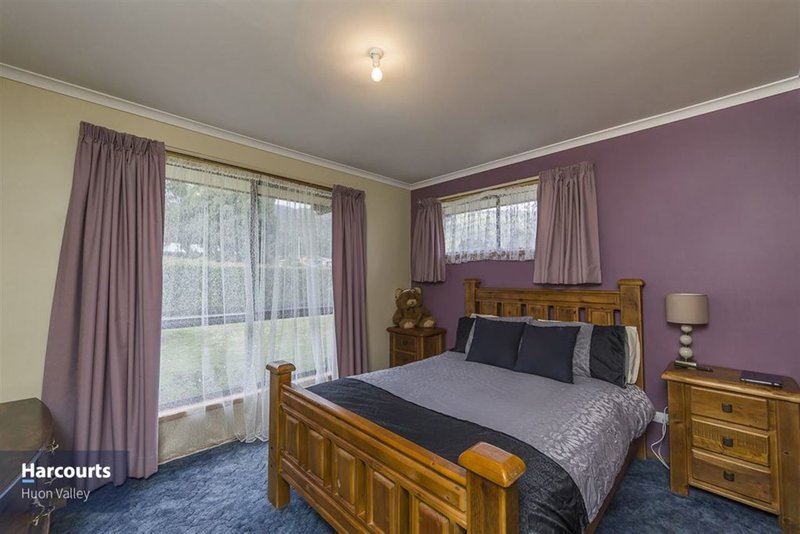 Photo - 10 Flood Road, Huonville TAS 7109 - Image 8