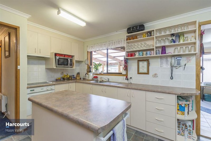 Photo - 10 Flood Road, Huonville TAS 7109 - Image 11