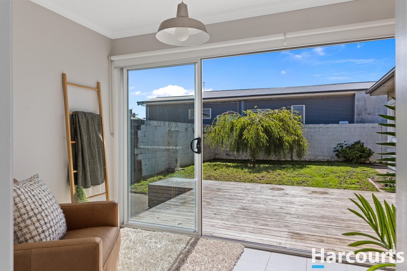 Photo - 10 Forbes Street, Devonport TAS 7310 - Image 11