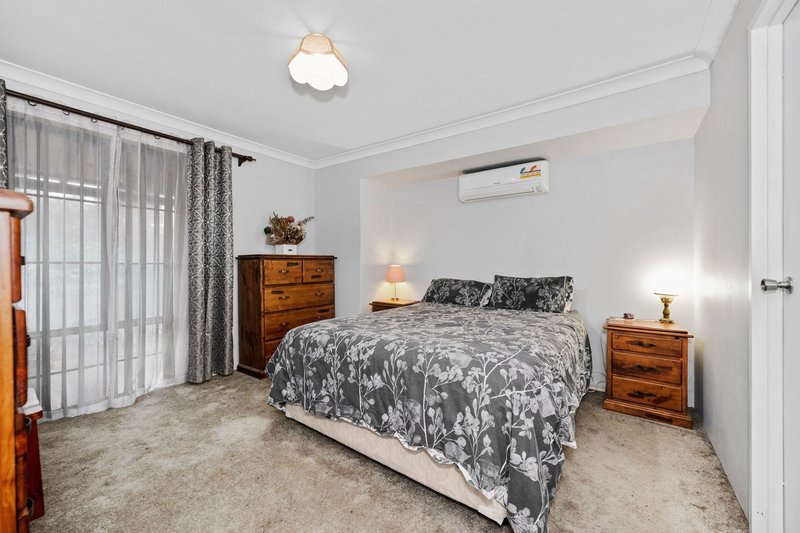 Photo - 10 Fordred , Parmelia WA 6167 - Image 10