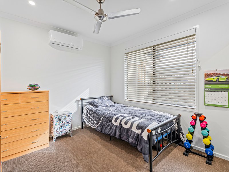 Photo - 10 Fortescue Street, Pimpama QLD 4209 - Image 11