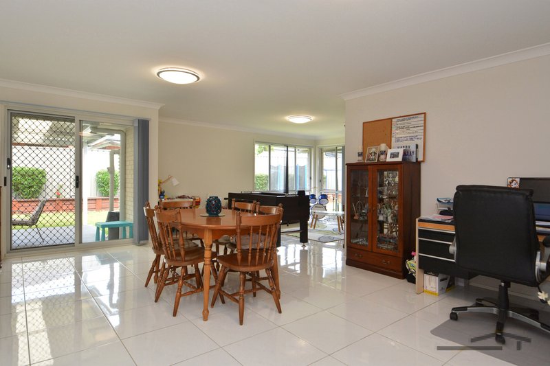 Photo - 10 Foveaux Street , Cameron Park NSW 2285 - Image 5