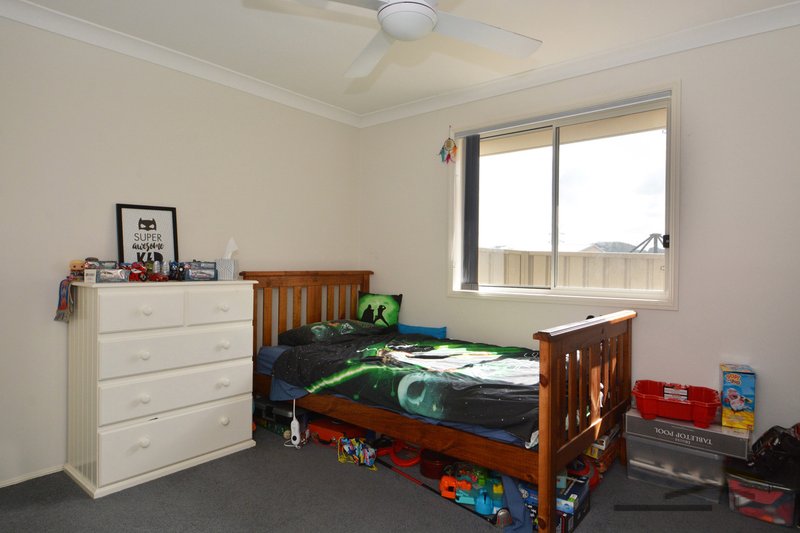 Photo - 10 Foveaux Street , Cameron Park NSW 2285 - Image 14